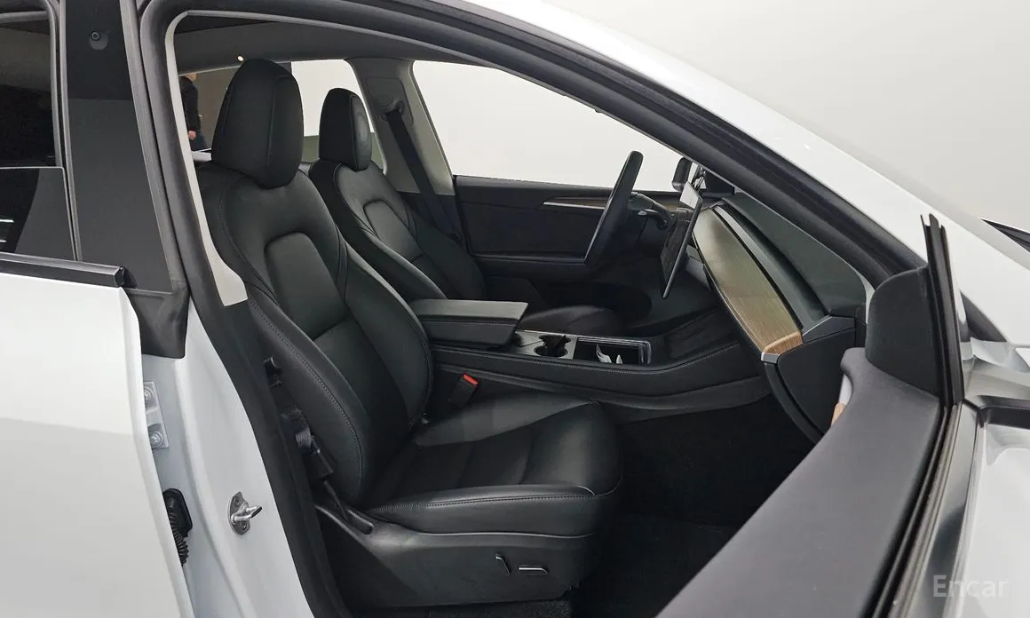 Фото 11 - Tesla Model Y