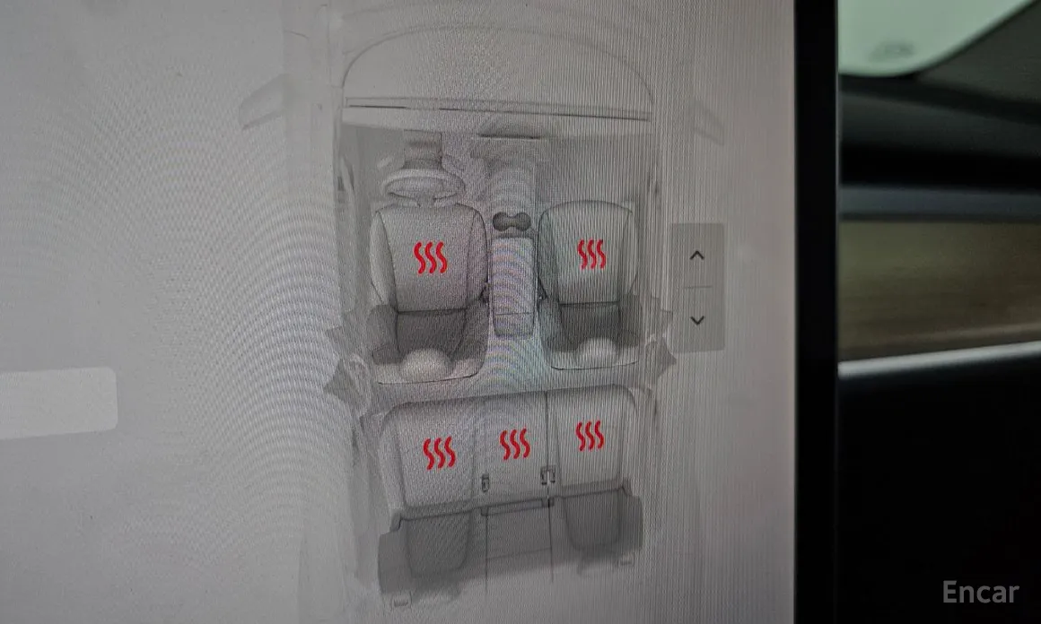 Фото 18 - Tesla Model Y