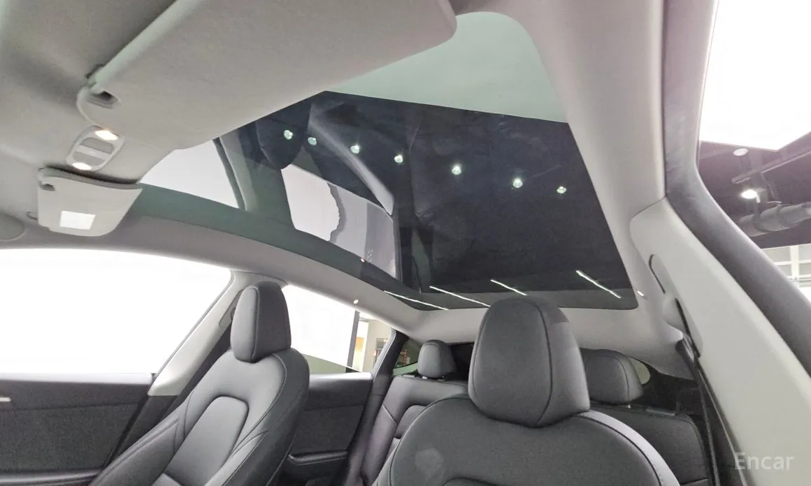 Фото 19 - Tesla Model Y