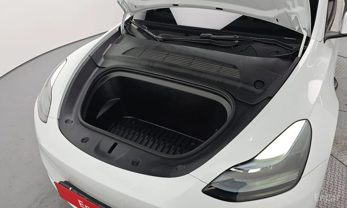 Фото 6 - Tesla Model Y