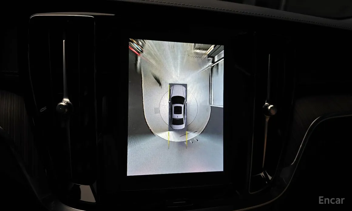 Фото 14 - Volvo S60