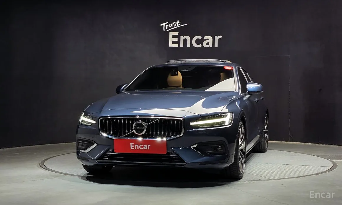 Фото 3 - Volvo S60