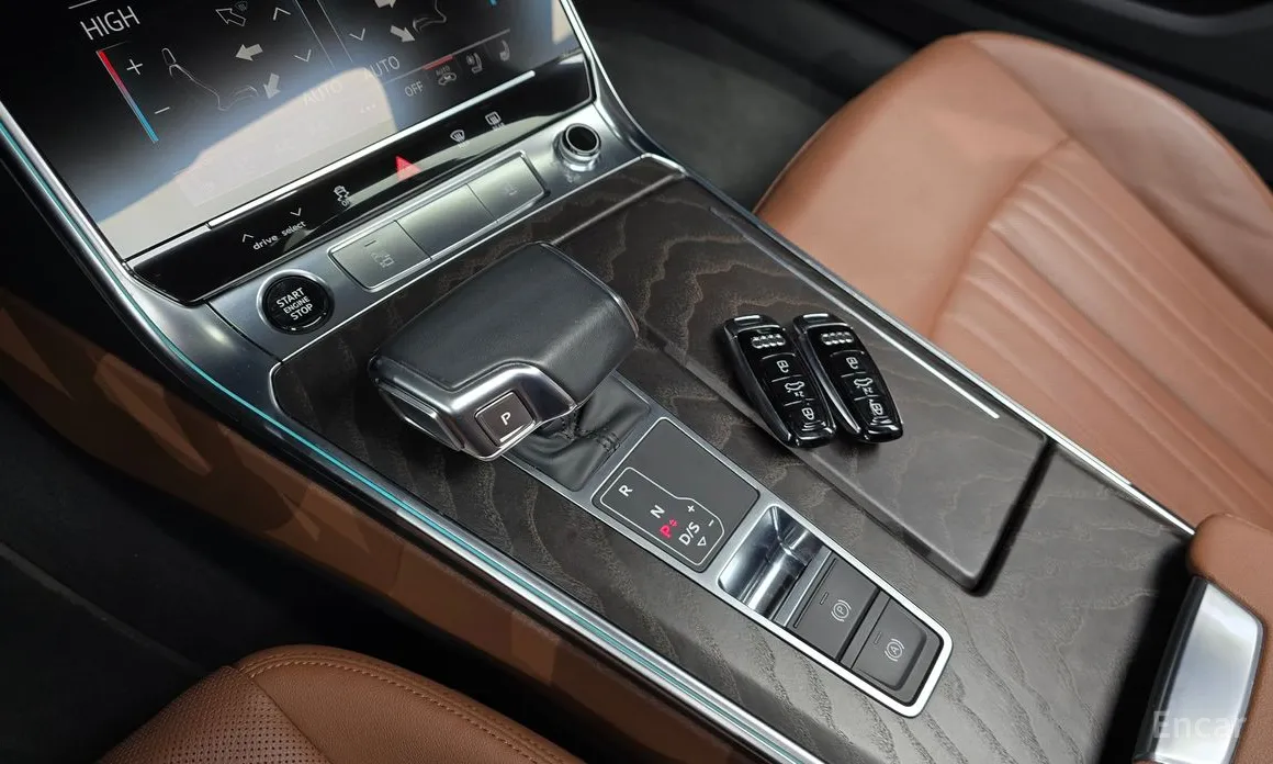 Фото 9 - Audi A6