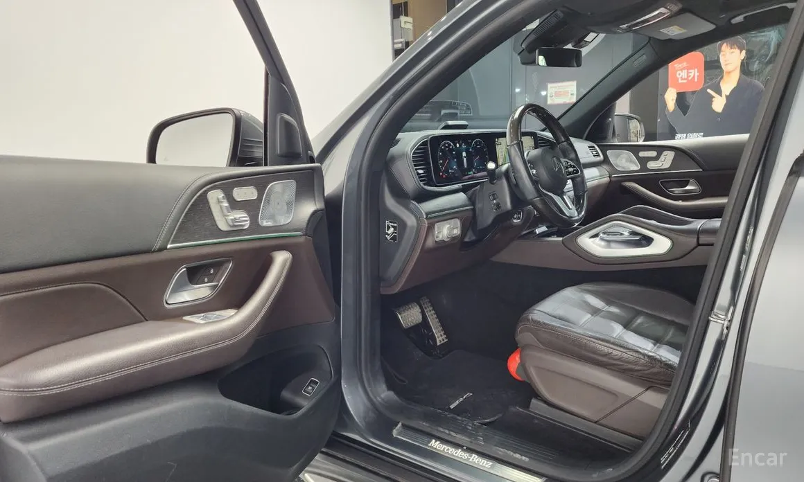 Фото 10 - Mercedes-Benz GLS-Class