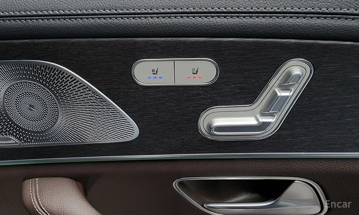 Фото 18 - Mercedes-Benz GLS-Class