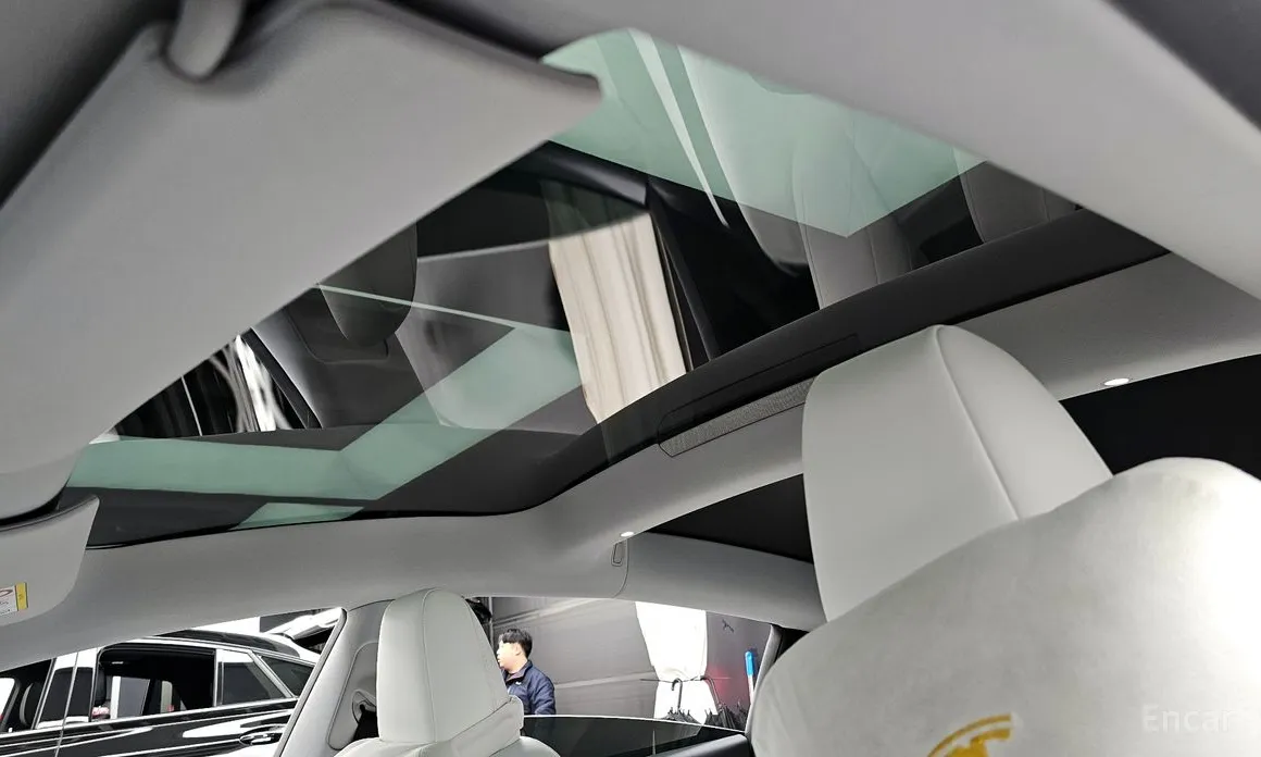 Фото 19 - Tesla Model 3