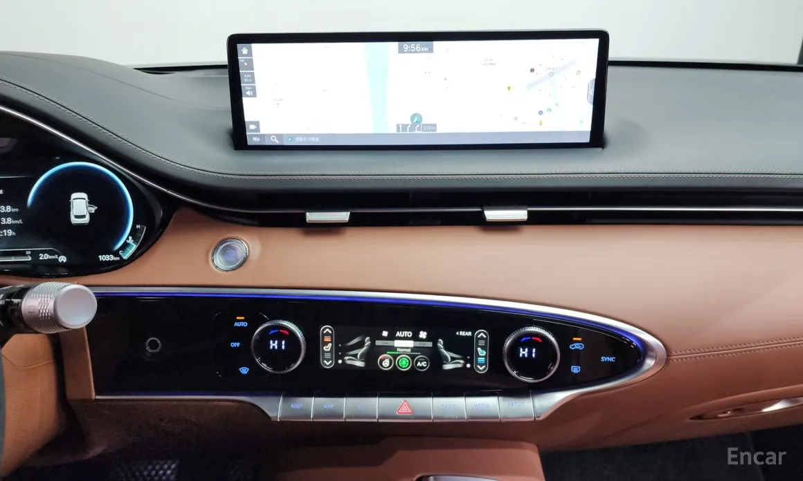 Фото 15 - Genesis GV70