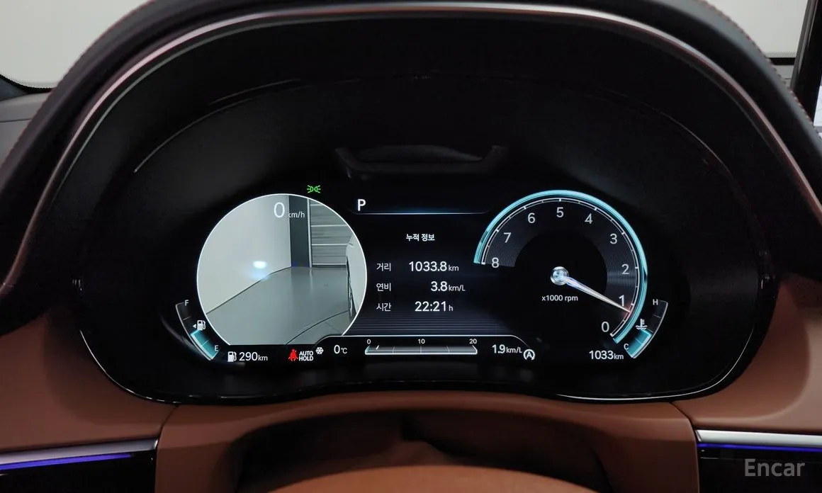 Фото 8 - Genesis GV70