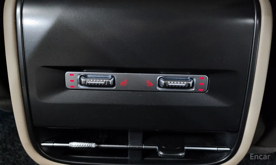 Фото 19 - Lincoln Nautilus