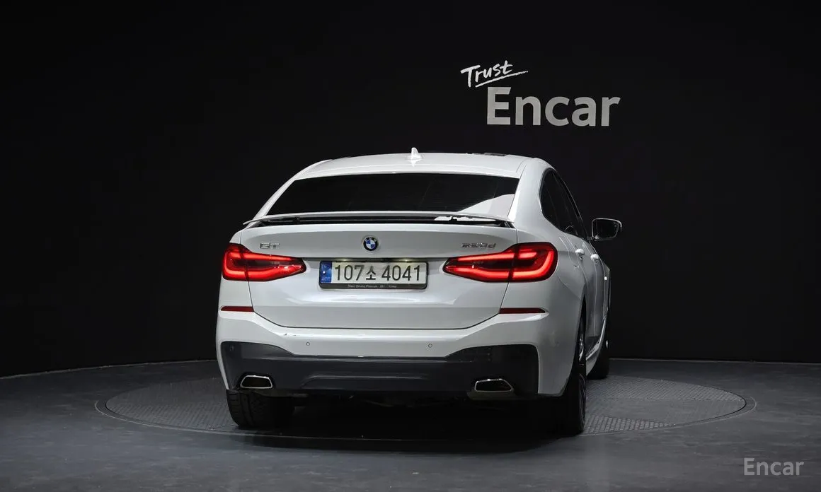 Photo 4 - BMW Gran Turismo