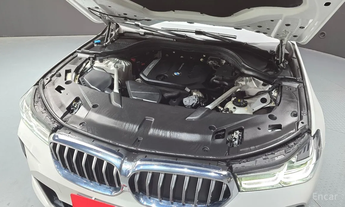 Photo 6 - BMW Gran Turismo