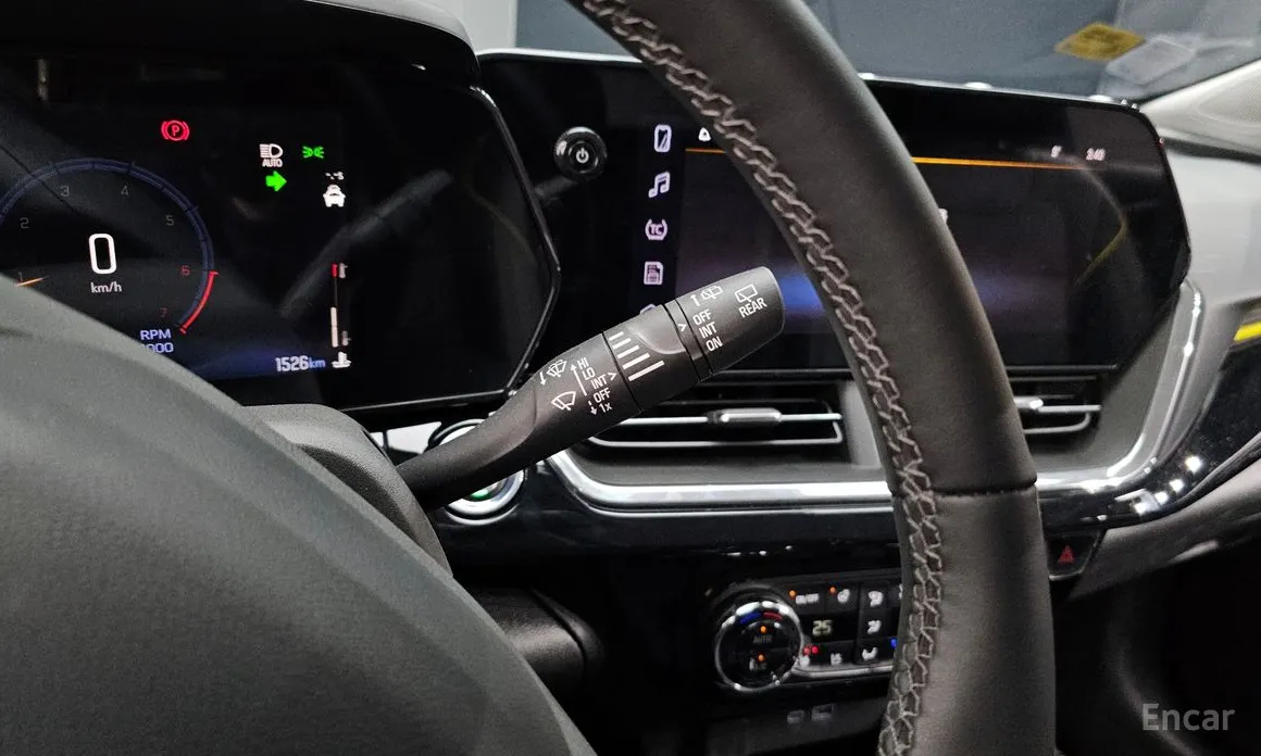 Фото 18 - Chevrolet Trax