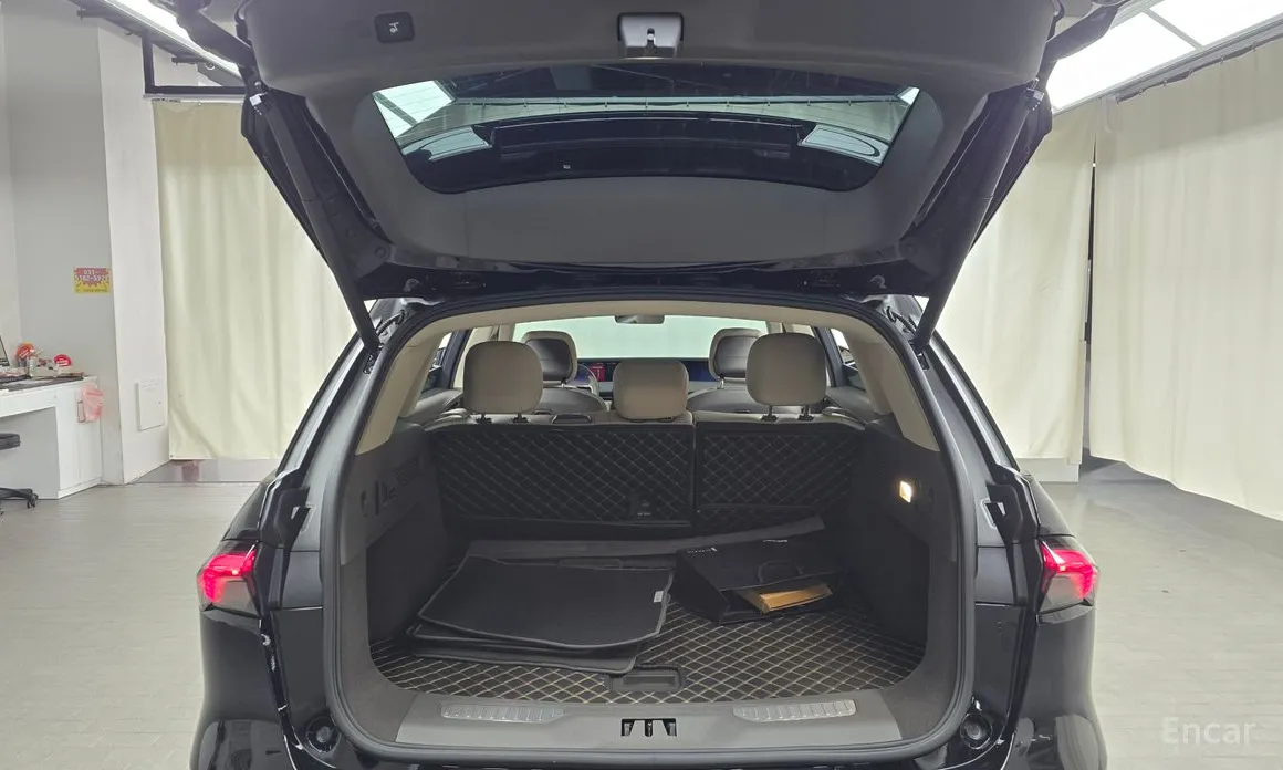 Фото 20 - Lincoln Nautilus