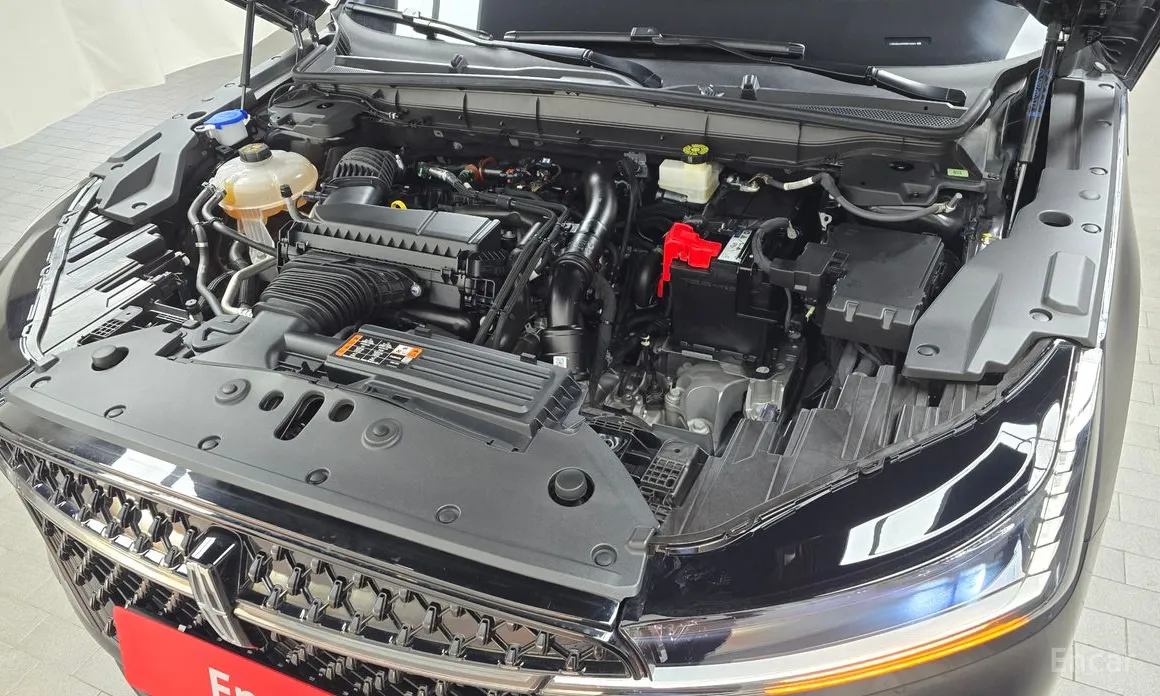 Фото 6 - Lincoln Nautilus