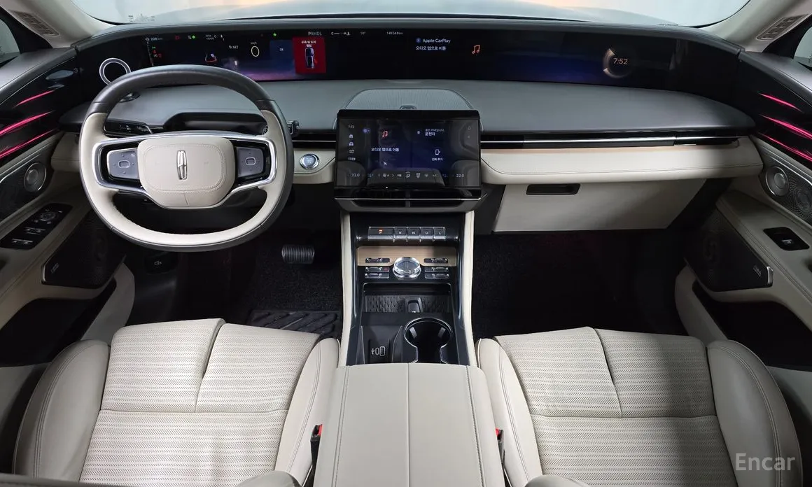 Фото 7 - Lincoln Nautilus