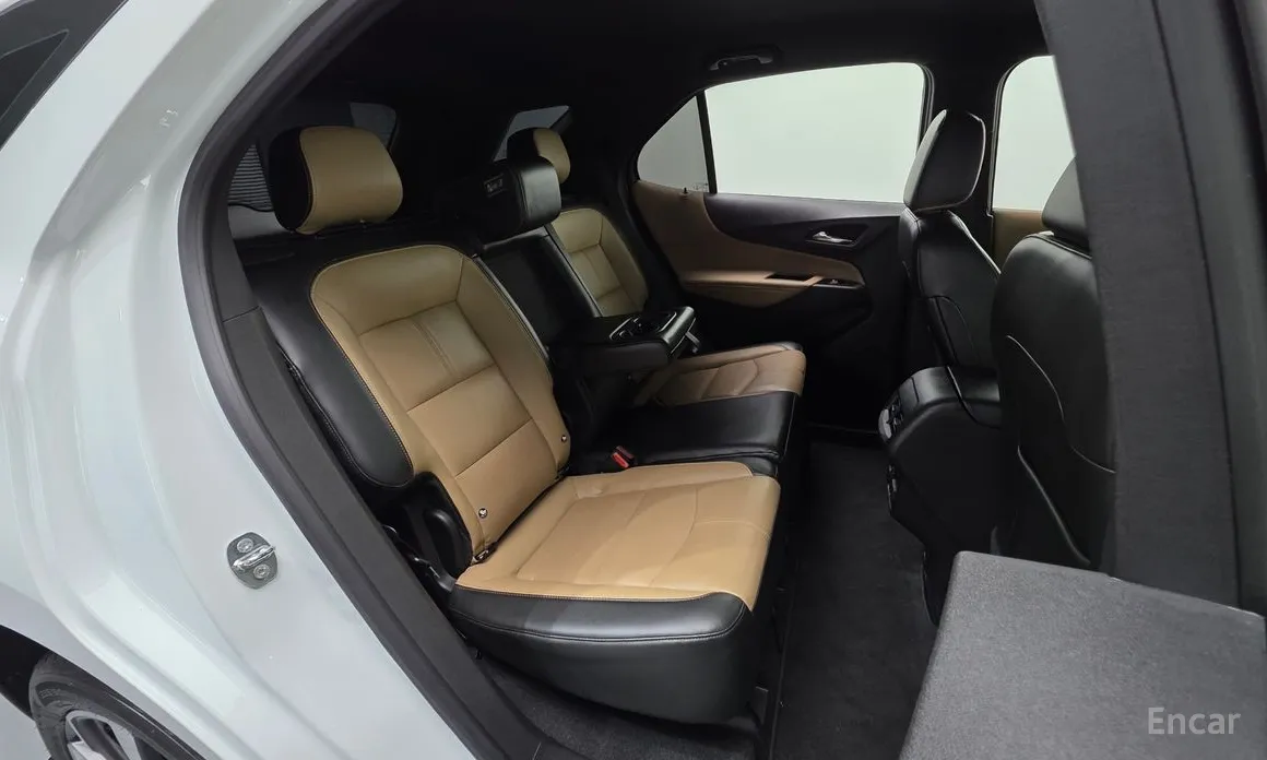 Фото 19 - Chevrolet Equinox