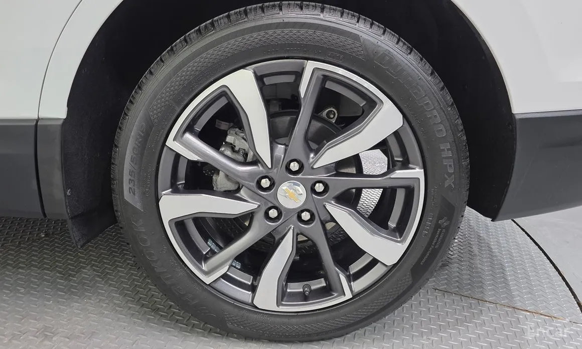 Фото 5 - Chevrolet Equinox