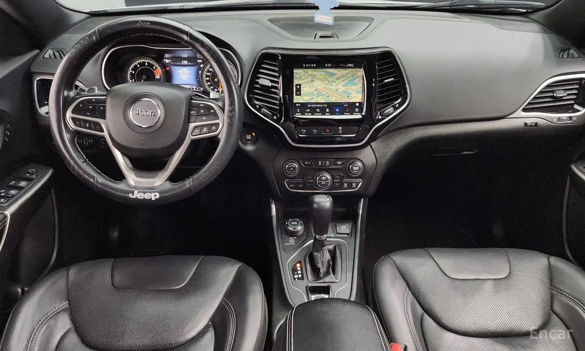 Фото 7 - Jeep Cherokee