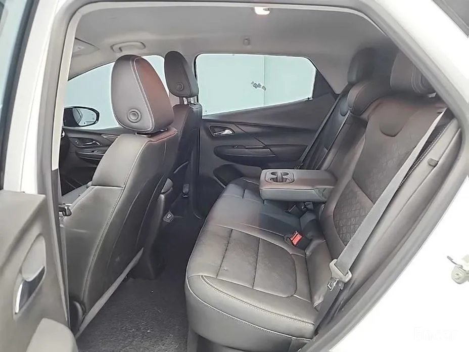 Фото 12 - Chevrolet Bolt EV