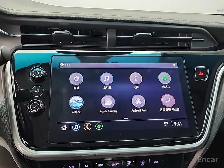 Фото 13 - Chevrolet Bolt EV