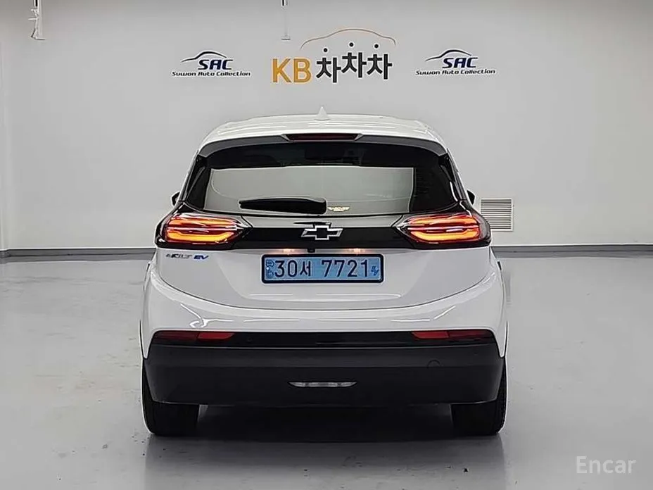 Фото 3 - Chevrolet Bolt EV