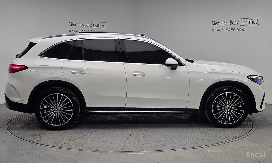 Фото 12 - Mercedes-Benz GLC-Class