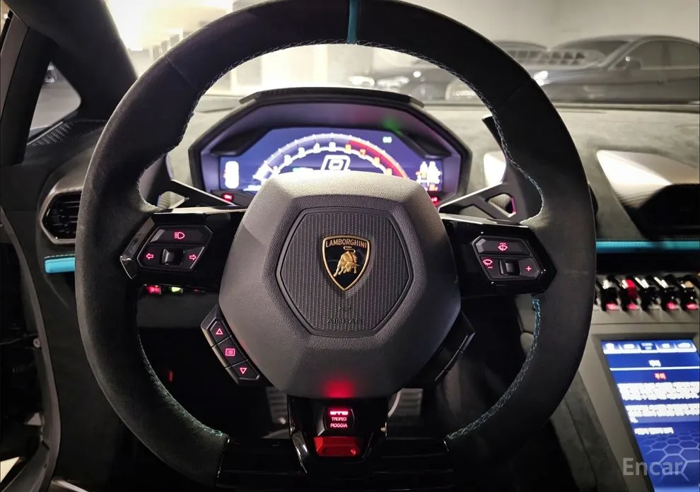 Фото 12 - Lamborghini Huracan
