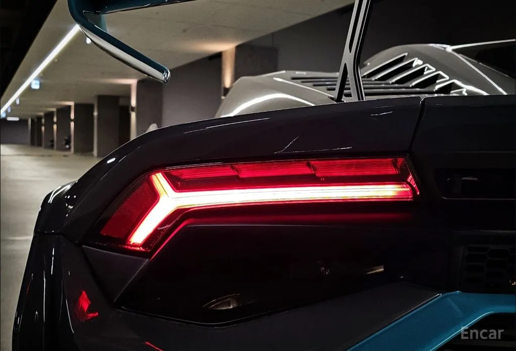 Фото 20 - Lamborghini Huracan