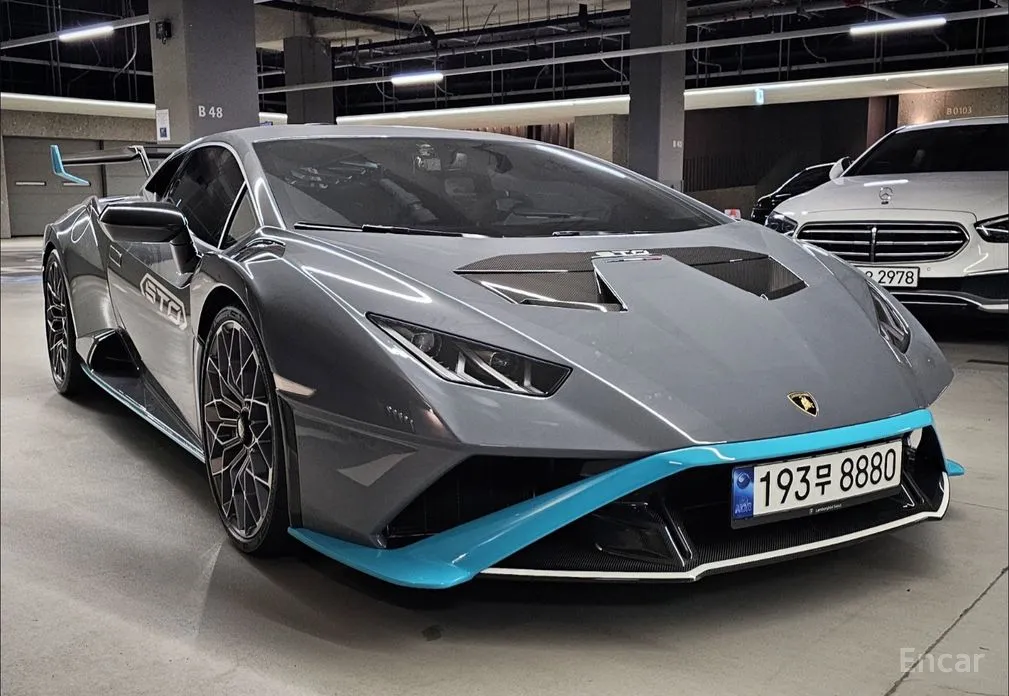 Фото 3 - Lamborghini Huracan