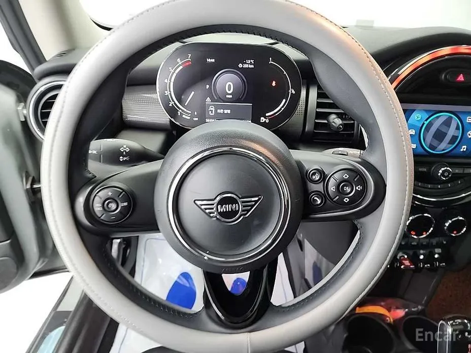 Фото 9 - Mini Cooper