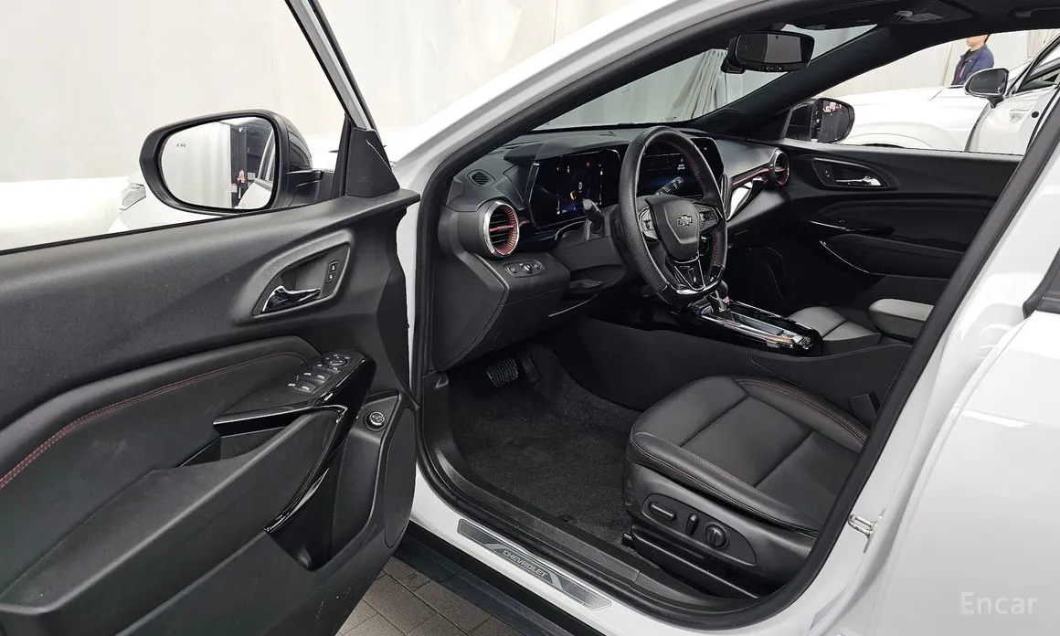 Фото 10 - Chevrolet Trax