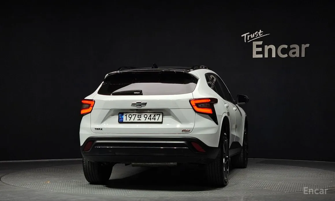 Фото 4 - Chevrolet Trax