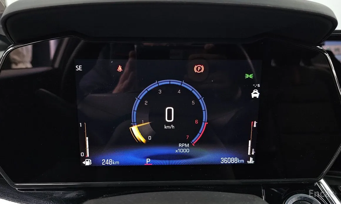 Фото 8 - Chevrolet Trax