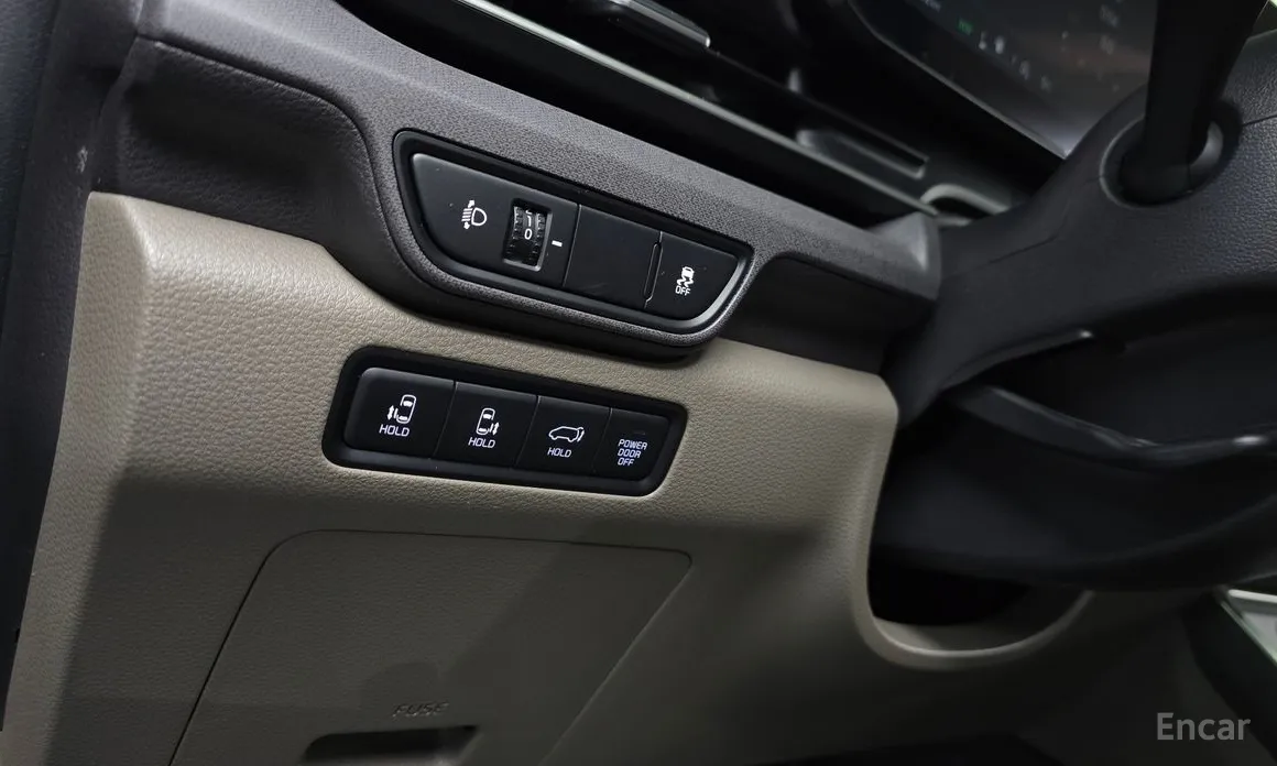 Фото 14 - Kia Carnival