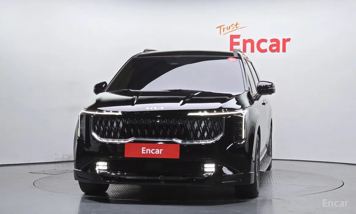 Фото 3 - Kia Carnival