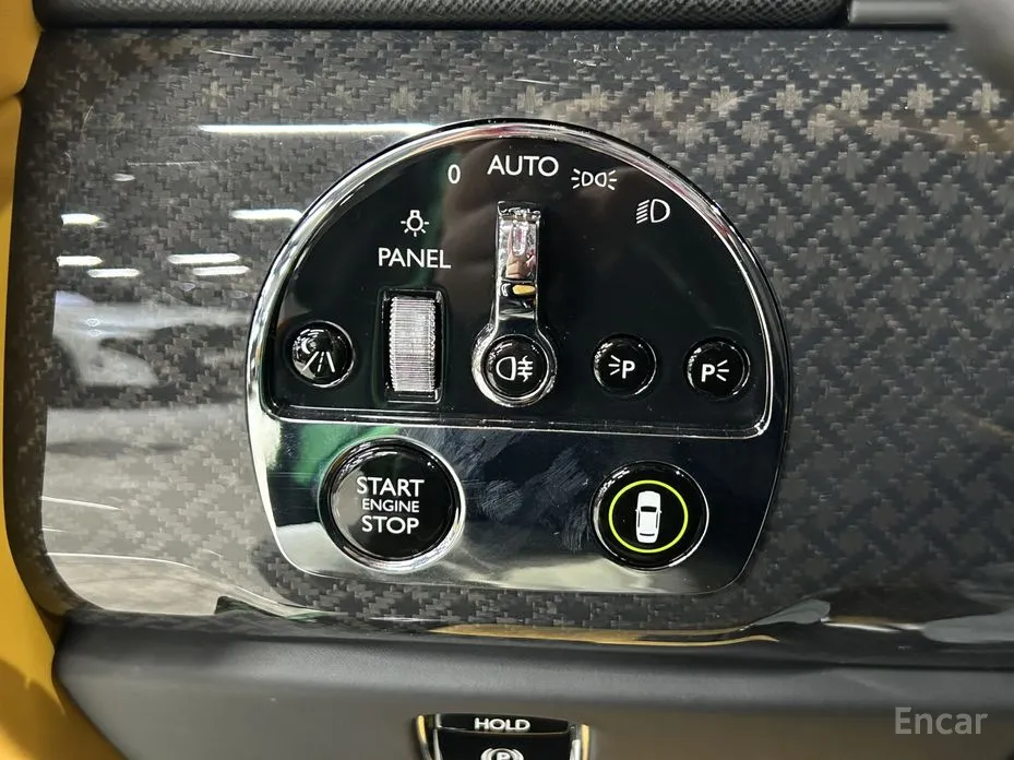 Фото 13 - Rolls-Royce Cullinan