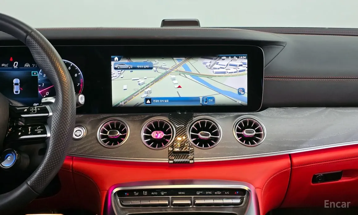 Фото 14 - Mercedes-Benz AMG GT