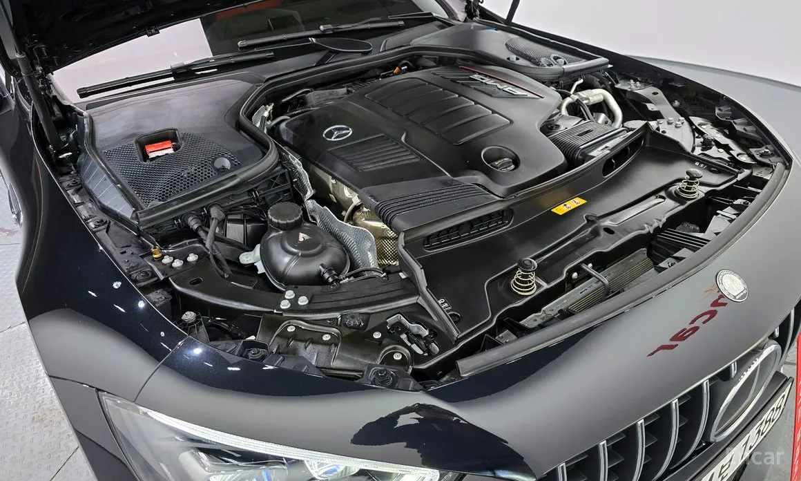 Фото 6 - Mercedes-Benz AMG GT