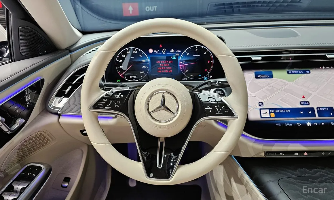 Фото 13 - Mercedes-Benz E-Class