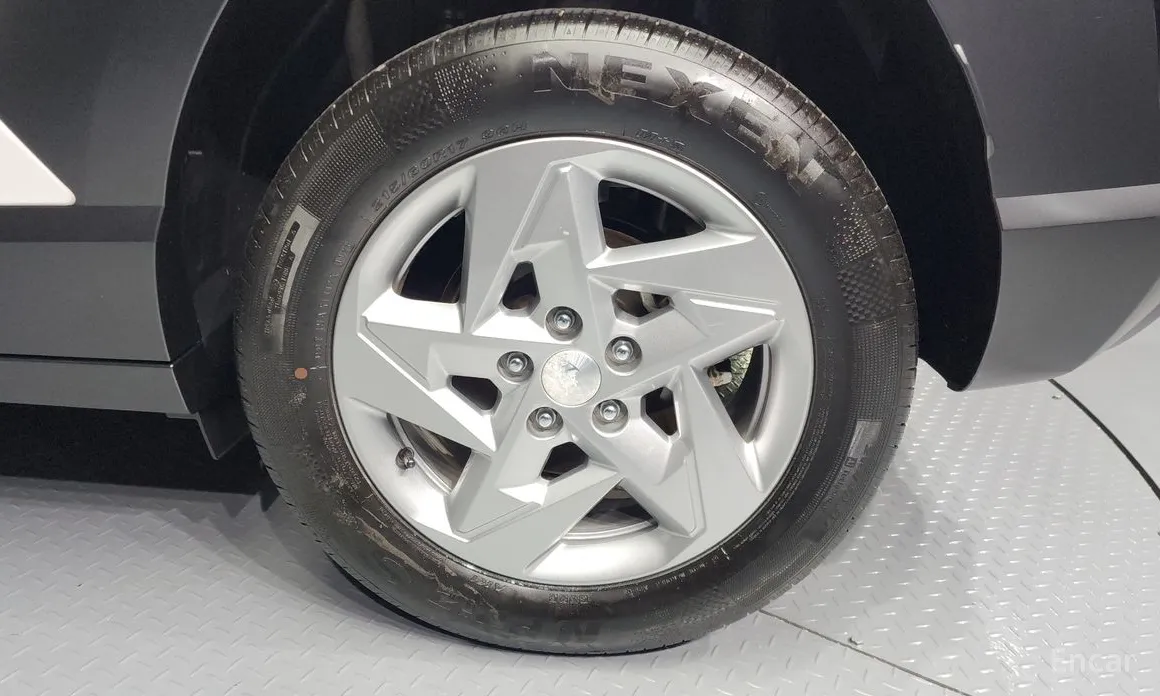 Фото 5 - Hyundai Kona