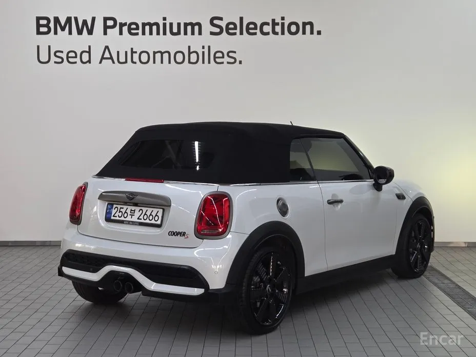 Фото 3 - Mini Cooper Convertible