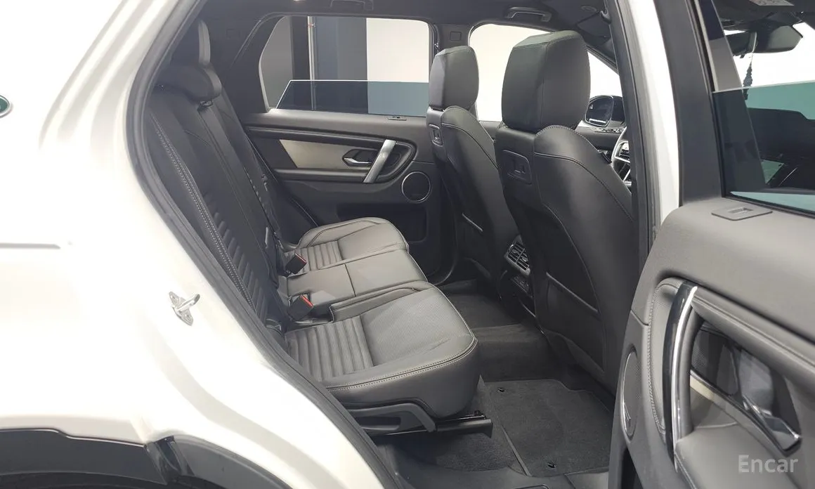 Фото 12 - Land Rover Discovery Sport