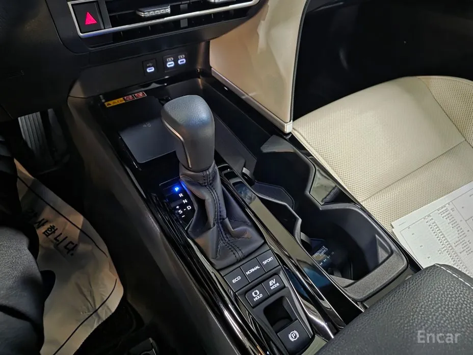 Фото 17 - Toyota Camry