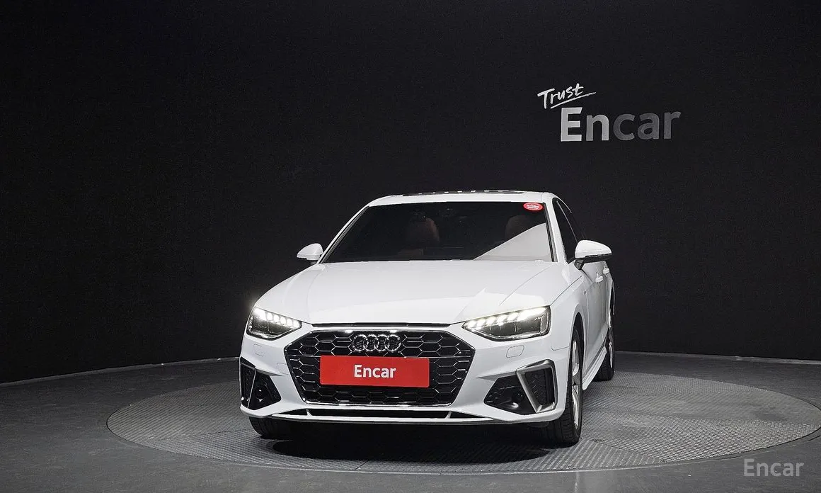 Фото 3 - Audi A4