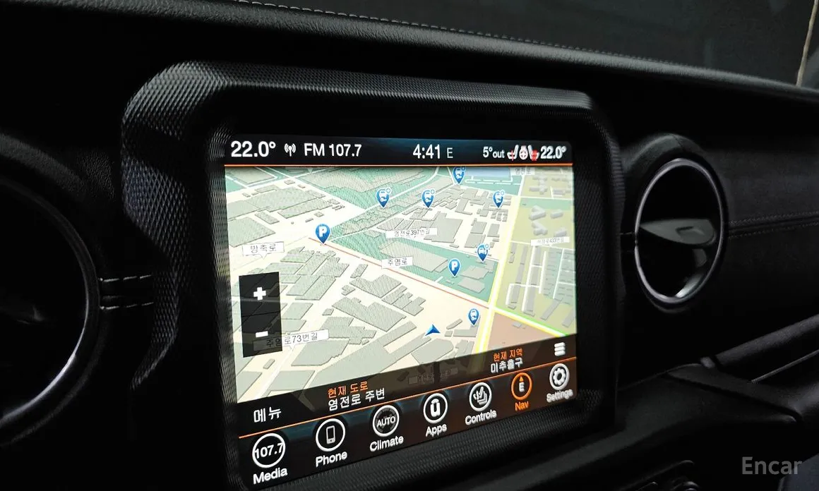 Фото 14 - Jeep Wrangler