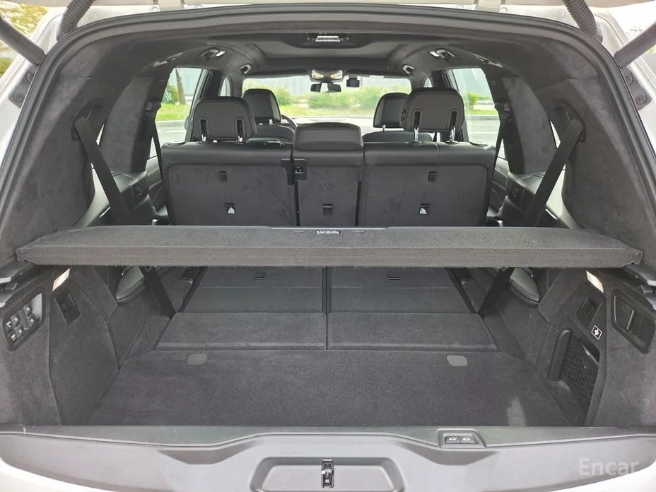 Фото 20 - BMW X7