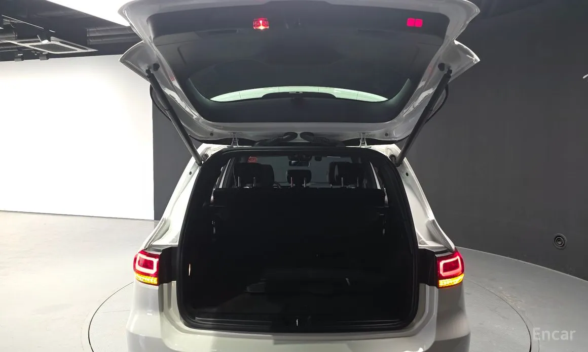 Фото 20 - Mercedes-Benz GLB-Class