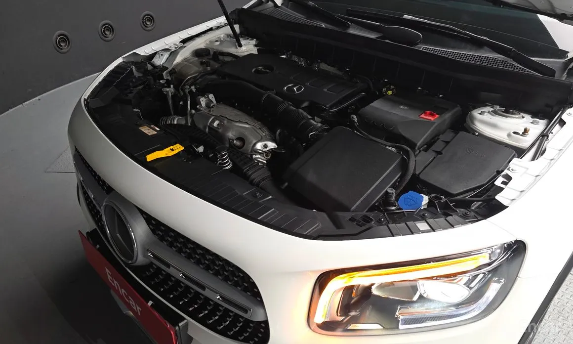 Фото 6 - Mercedes-Benz GLB-Class