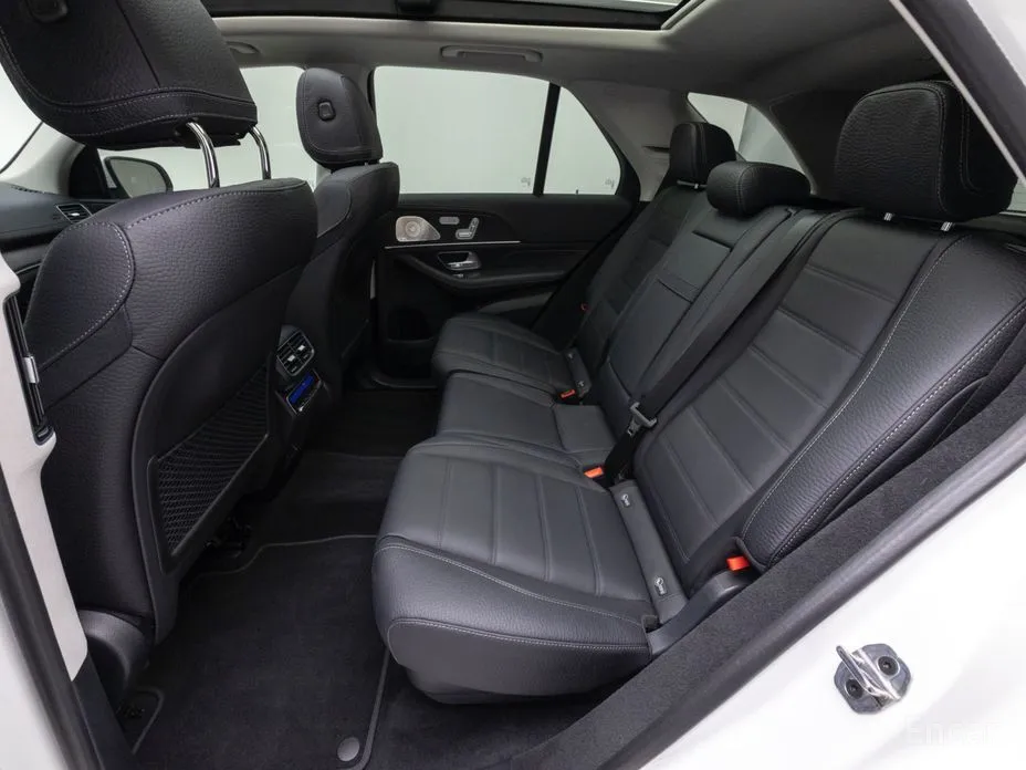 Фото 8 - Mercedes-Benz GLE-Class