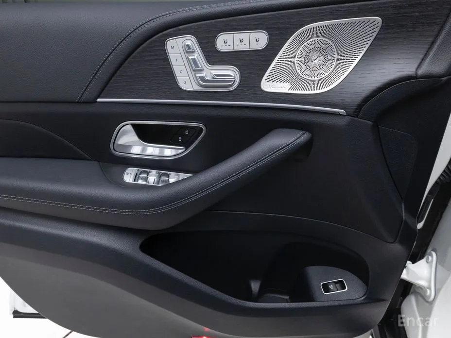 Фото 9 - Mercedes-Benz GLE-Class